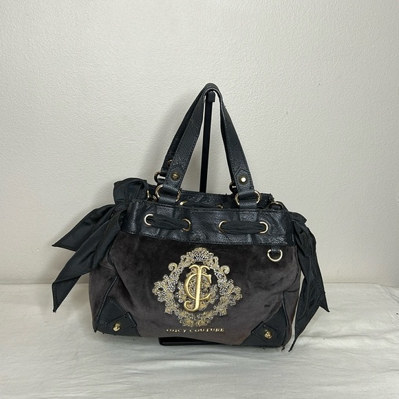 Juicy Couture Handbags - Juicy Couture Vintage Y2K Grey Velour Mini Day Dreamer Shoulder Bag